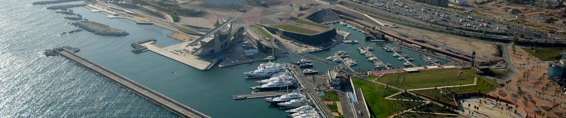 Empresa de reparación, mantenimiento y pintura de barcos en Barcelona